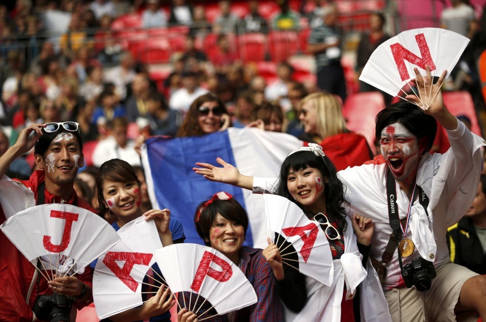 Japan fans. Japan Fan.