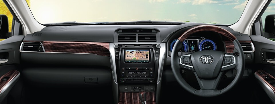 2018 Toyota Camry Hybrid