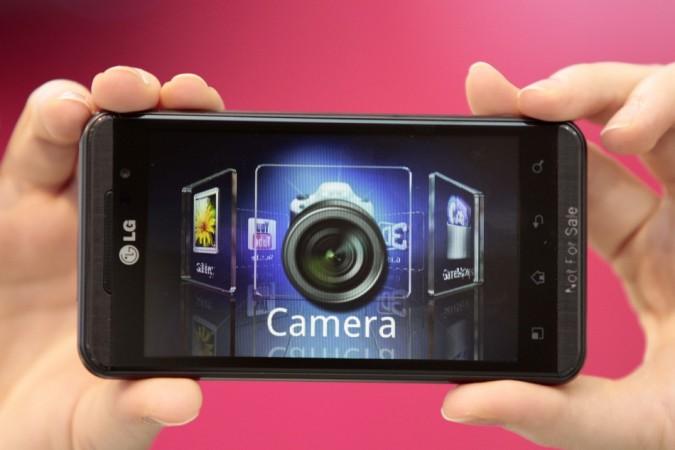 LG Optimus 3D