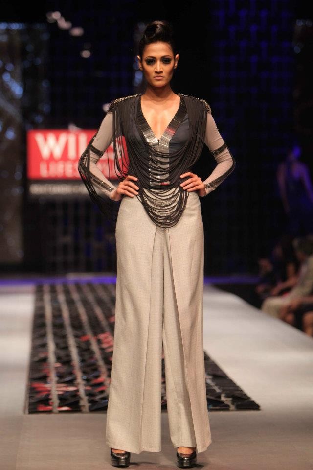 Grand Finale: Wills Lifestyle India Fashion Week-2012 (Photos ...
