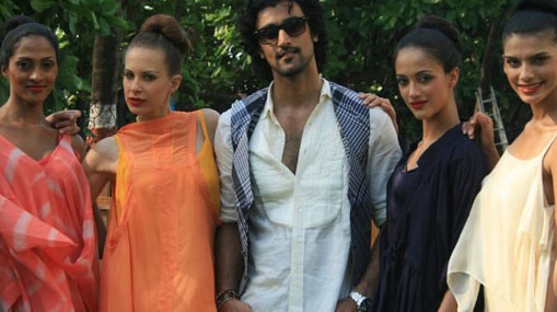 Hunt For The Kingfisher Calendar Girl 2012