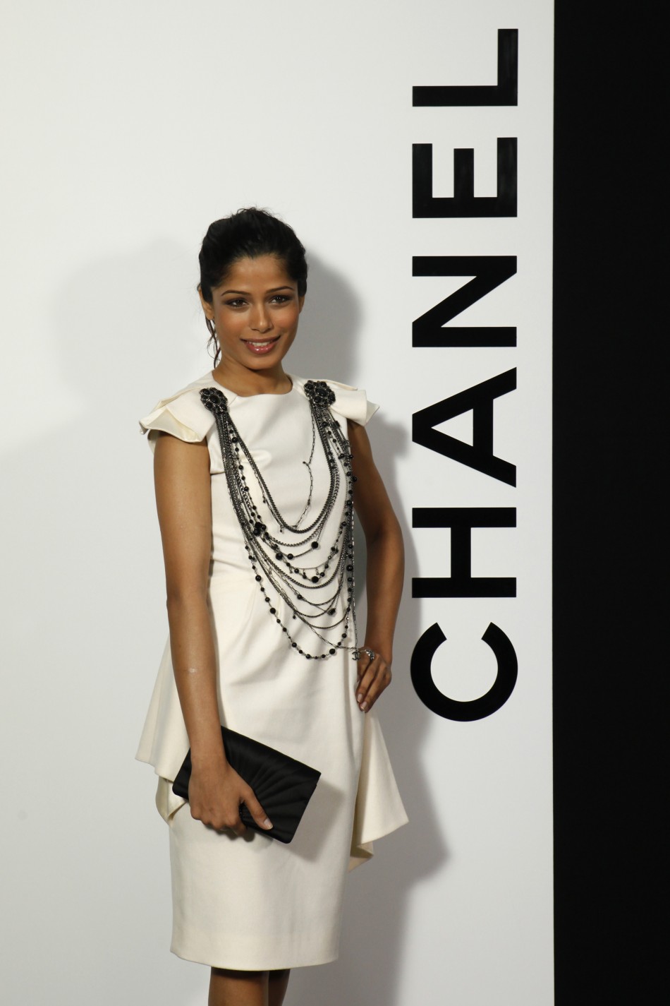 Freida Pinto