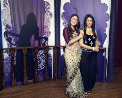 Bollywood actress Kareena Kapoor and her wax statue at Madame Tussauds's wax gallery. Kareena Kapoor