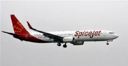 SpiceJet (Credit: Reuters) SpiceJet (Credit: Reuters)