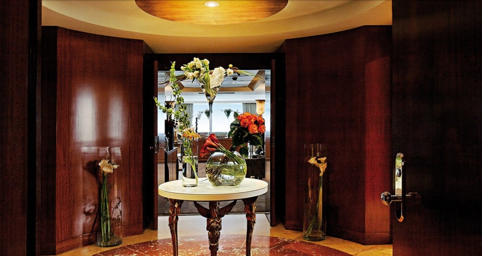 Royal Penthouse Suite