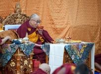 traditional-tibetan-new-year-prayer-photos