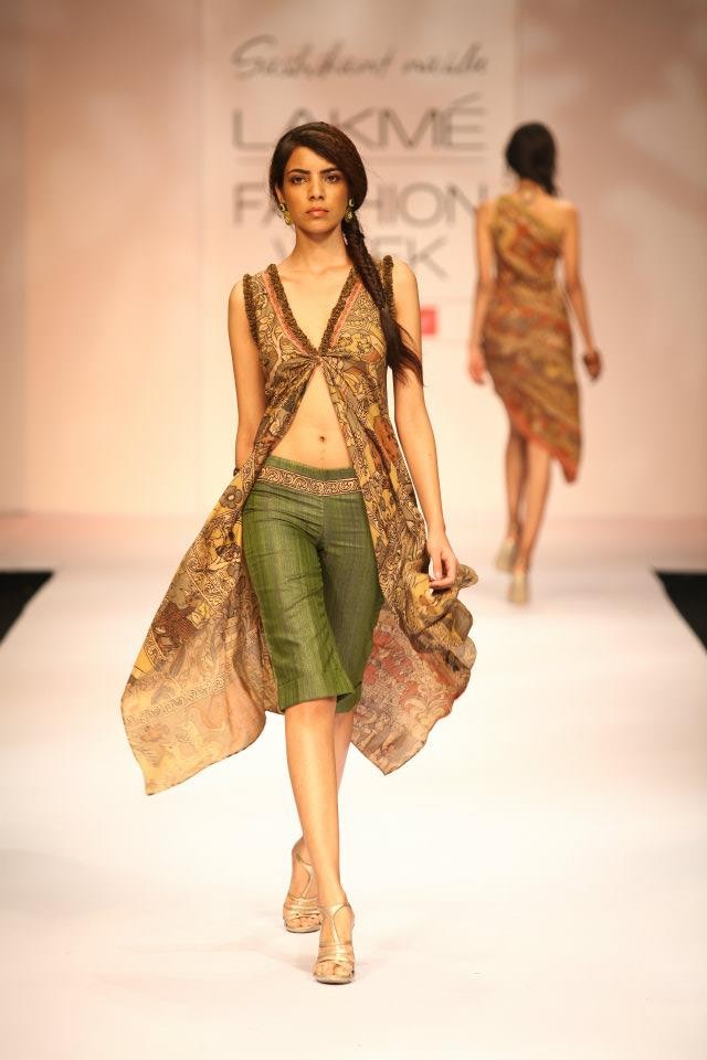 Day 3: Purvi Doshi’s Show at the Lakme Fashion Week Summer/Resort 2012 (PHOTOS)