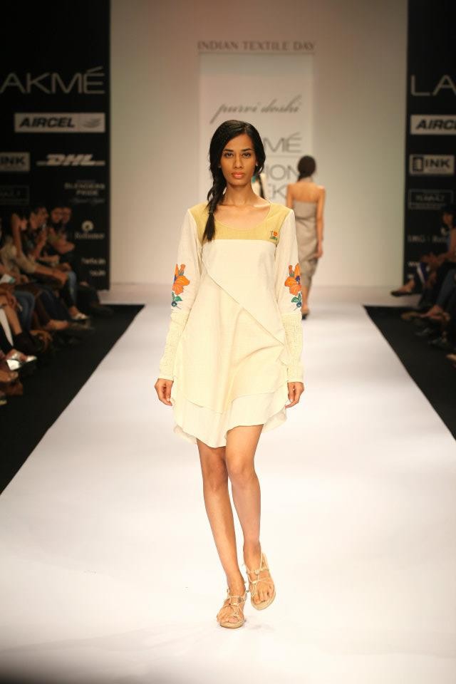 Day 3: Purvi Doshi’s Show at the Lakme Fashion Week Summer/Resort 2012 (PHOTOS)