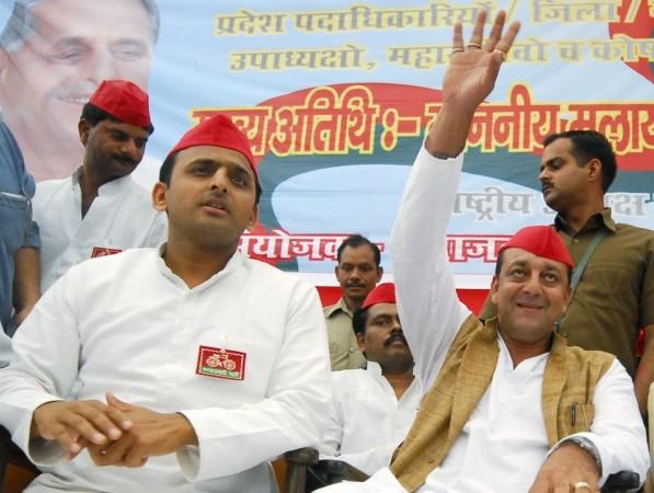 Akhilesh Yadav, Sanjay Dutt