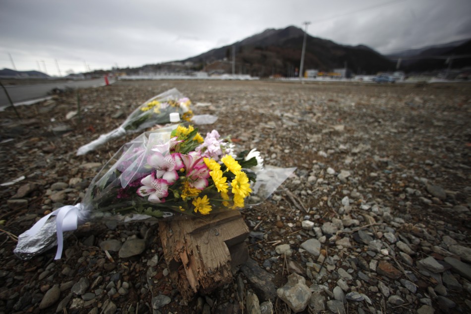 Earthquake Tsunami: Japan Observes First Anniversary (PHOTOS)