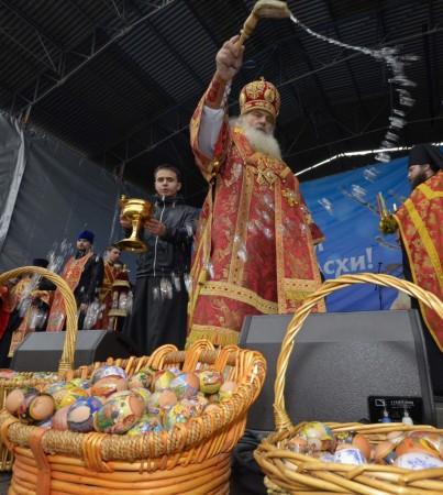 (Representative Image) An Orthodox priest blesses Easter eggs after a religious service in Russia's far Eastern port of Vladivostok
