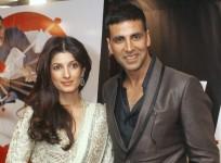 Actor Akshay Kumar and his wife Twinkle Khanna