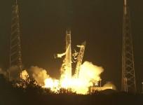 spacex-launches-dragon-capsule-into-the-orbit