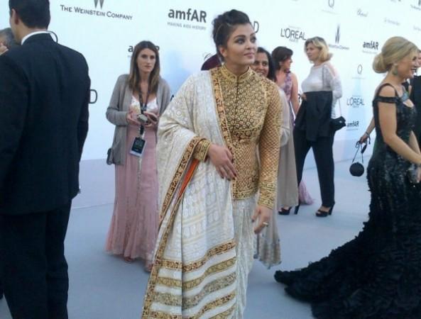 Aishwarya Rai Bachchan at Cannes (Twitter) Aishwarya Rai Bachchan