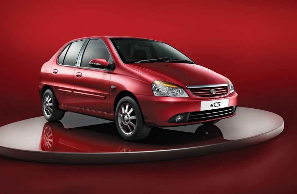 Tata Indigo eCS
Mileage:25 kmpl
Price: INR 4,51,463 onwards (ex-showroom price New Delhi) Tata Indigo eCS