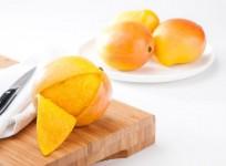 eating-mango-peel-reduces-obesity