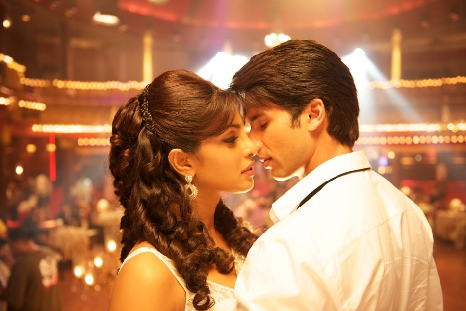 Shahid and Priyanka in a still from 