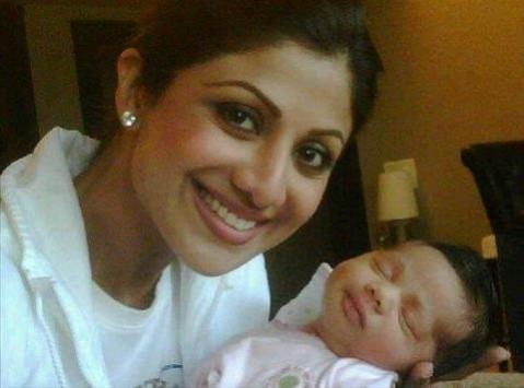 Shilpa Shetty with niece Shyana (Twitter) Shilpa Shetty