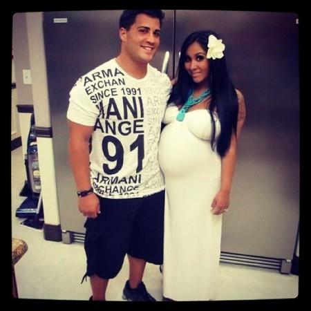 Jersey Shore' star Snooki gives birth to baby boy
