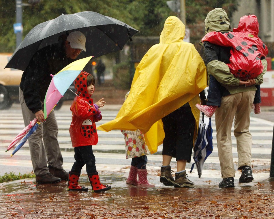 Hurricane Sandy Could Paralyse Lives of Millions of People [PHOTOS ...