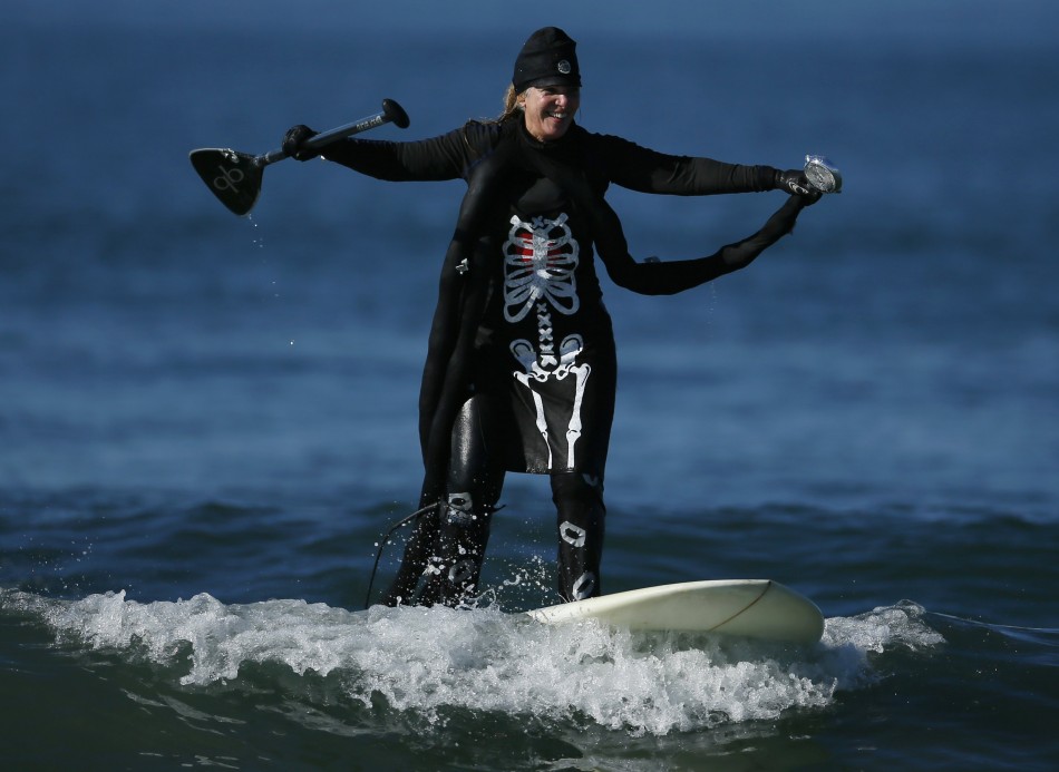 Halloween surf contest