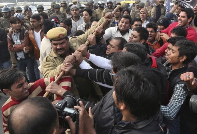 New Delhi gang rape protest picture