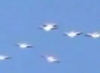 eight-bird-like-objects-spotted-flying-in-synchronised-manner