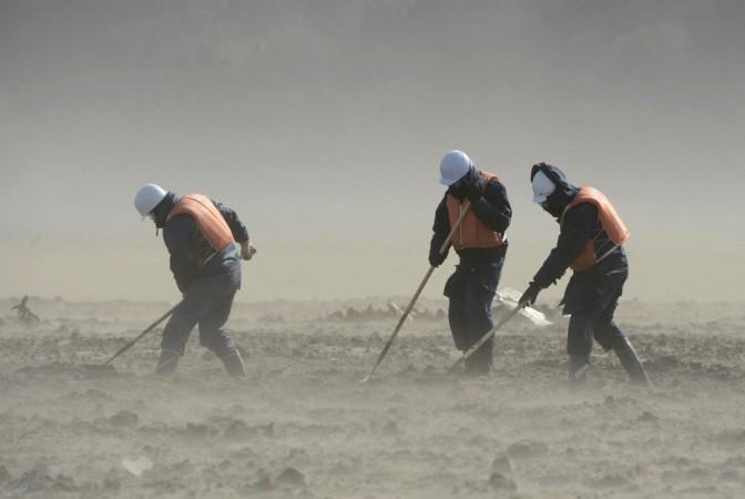 Japan Earthquake: Police officers search for missing people (Representational Image) Japan Earthquake