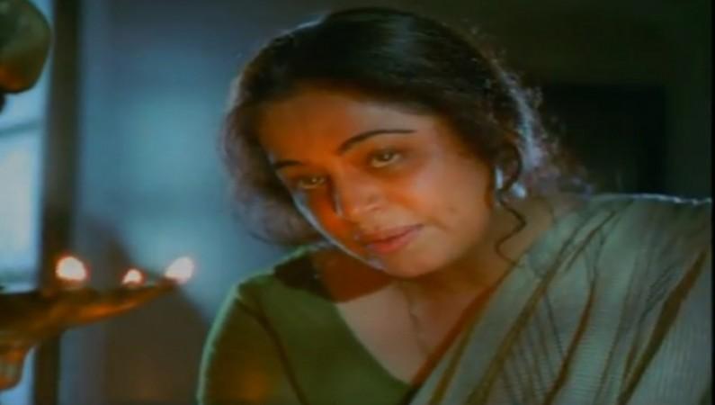 Kirron Kher in Bengali film, “Bariwali” Kirron Kher
