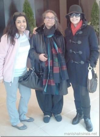 Manisha was with her mom, Sushma Koirala and Mridula Koirala. (manishakoirala.net) Manisha was with her mom, Sushma Koirala and Mridula Koirala. (manishakoirala.net)