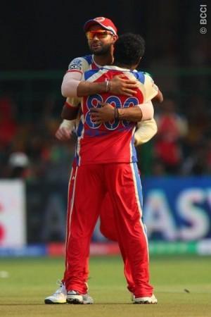 Virat Kohli Muralitharan RCB