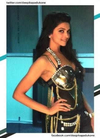 Deepika Is to star as Mastaani and Katrina will play Kashibai in Bajirao Mastani