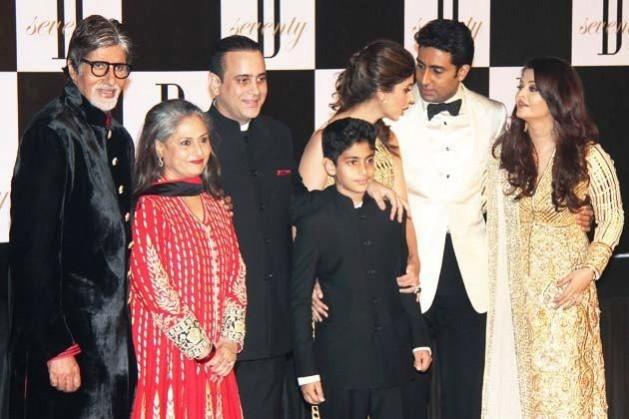 Amitabh Bachchan, Jaya, Aishwarya Rai, Abhishek Bachchan, Shweta Nanda and Nikhil Nanda Aishwarya Rai and Abhishek Bachchan