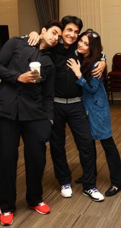 Aishwarya Rai and Abhishek Bachchan (Twitter) Aishwarya Rai and Abhishek Bachchan