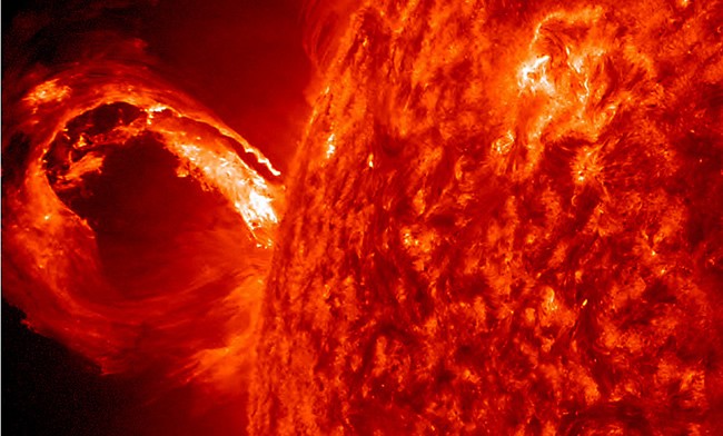 NASA Captures Sun's CME on Sunday (NASA/Goddard/SDO)