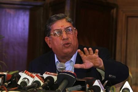BCCI President N. Srinivasan speaks to the media during a news conference in Kolkata May 26, 2013.