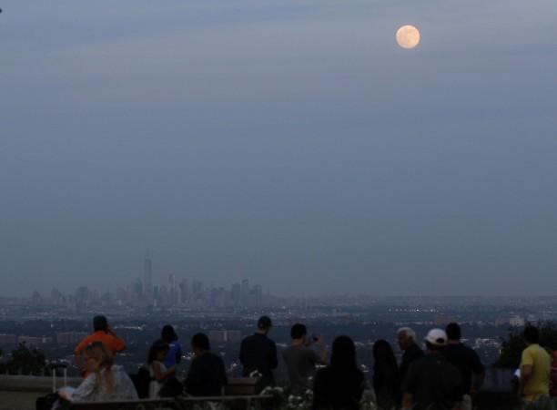 Super Moon Pictures