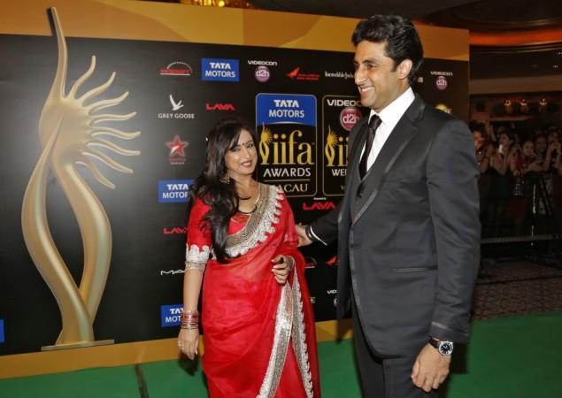 Abhishek Bachchan and Divya Dutta IIFA Awards 2013