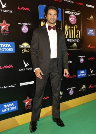 Shahid Kapoor IIFA Awards 2013