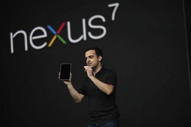 Hugo Barra director of Product Management, Android with the Nexus 7 at the launch of the device. (Credit: Reuters)