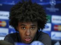 willian-has-to-choose-between-tottenham-and-liverpool-reuters