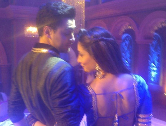 Kareena Kapoor and Imrran Khan on the sets of GTPM