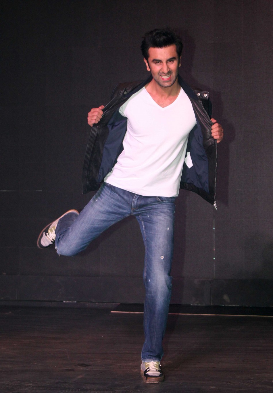 Ranbir Kapoor at Bersharam Song Launch (Varinder Chawla)