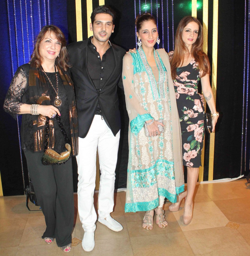 Zarine Khan, Zayed Khan, Farah Khan Ali and Suzanne Roshan Rakesh Roshan Birthday Party