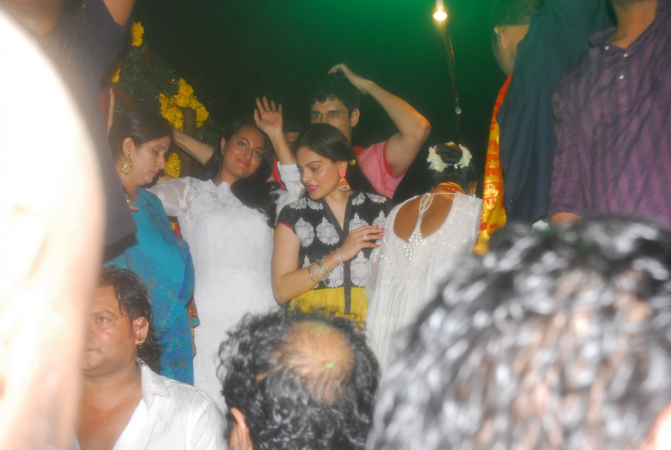 Sonakshi Sinha during Ganpati Visarjan Sonakshi Sinha