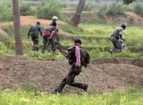 representational-image-paramilitary-forces-take-cover-during-a-gunfight-with-maoists-in-lalgarh