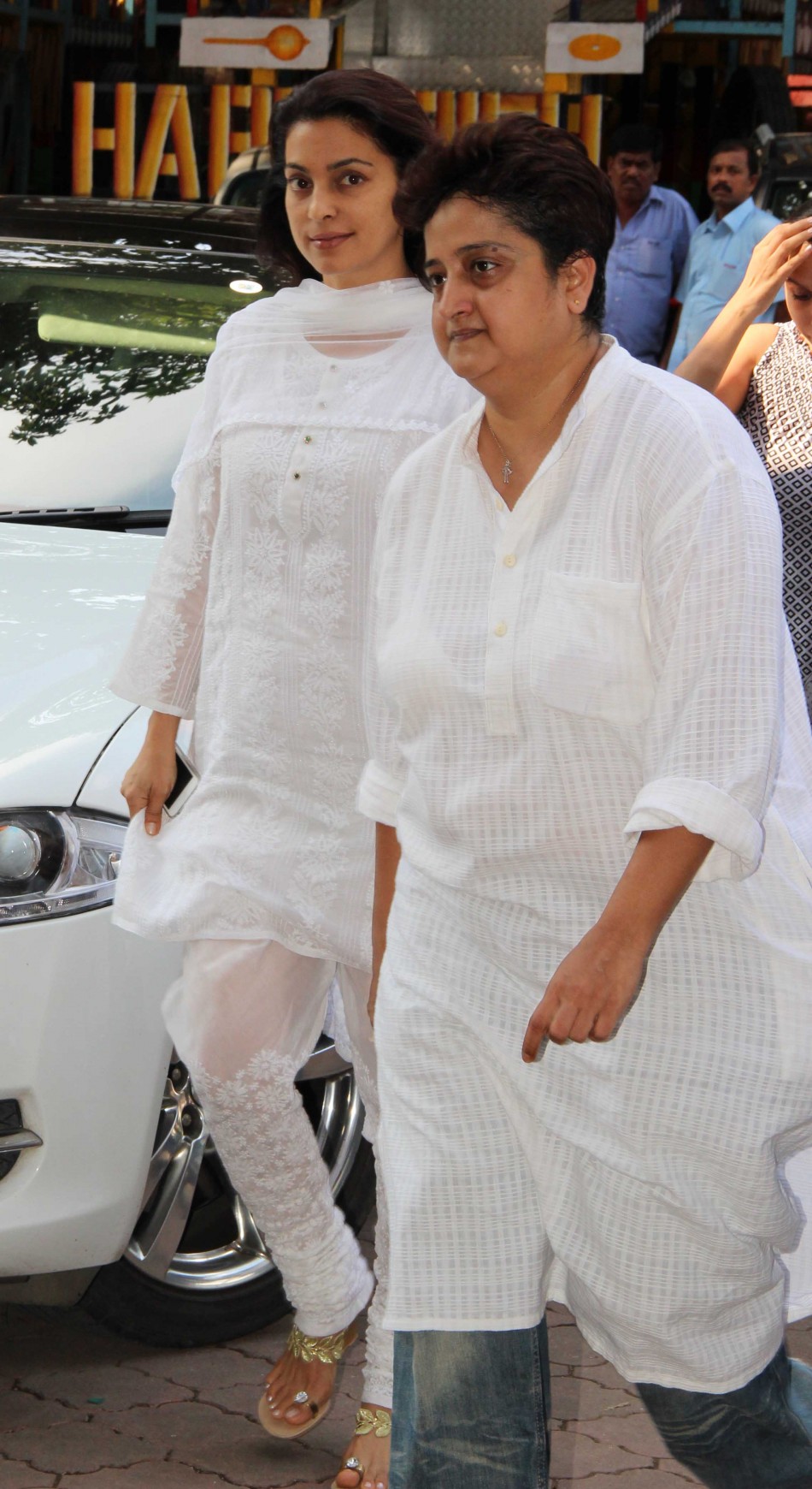 Madhuri Dixit's father prayer meet