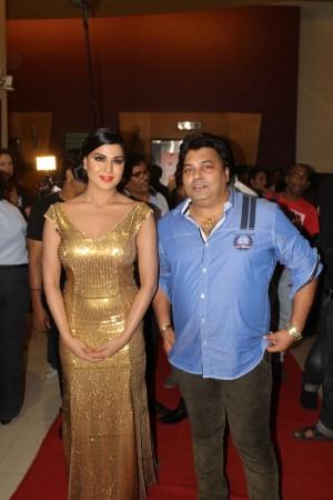 Veena Malik with Ravi Ahlawat at Super Model Premiere Veena Malik, Ravi Ahlawat