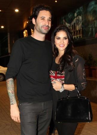 324px x 450px - Sunny Leone Goes on 'Besharam' Date with Husband Daniel [PHOTOS] - IBTimes  India