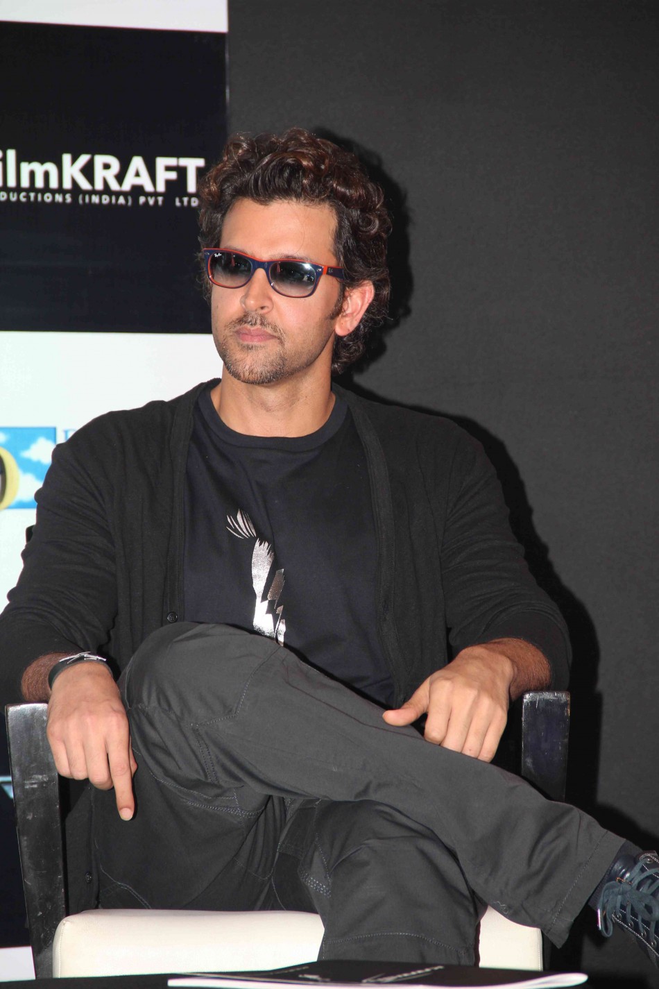 Hrithik Roshan Hollywood Debut Details: Actor Gives Audition For an Action  Thriller, Fingers Crossed!